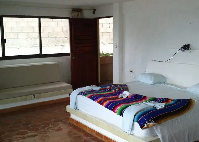 Safari Hotel 2*
